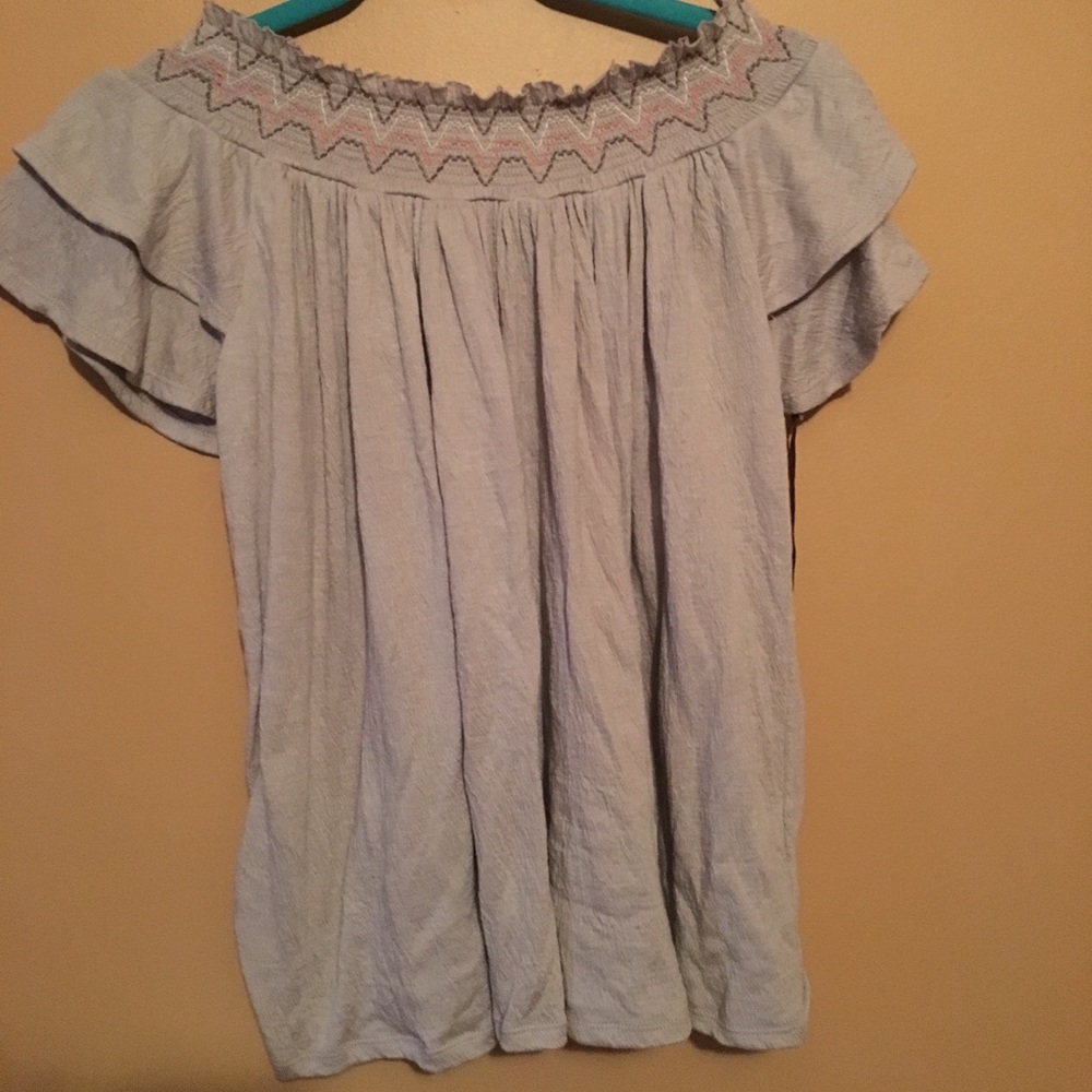 Knox rose Off the shoulder top!